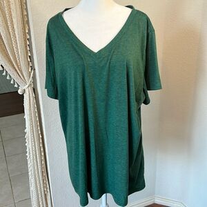 Women's Plus Size Loose Fit V-Neck Short Sleeve T-Shirt